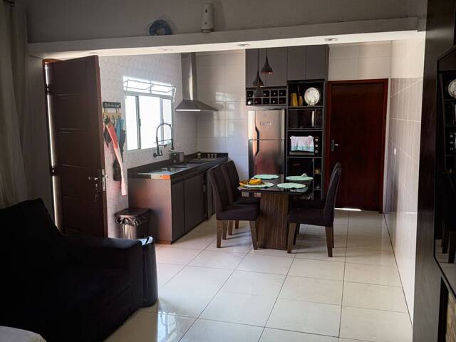#0106 - Casa para Venda em Arujá - SP - 2